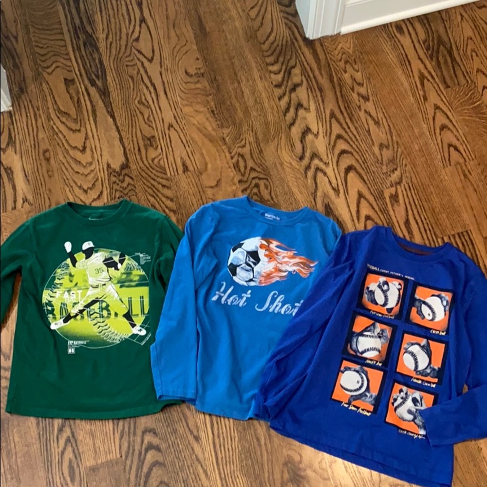 Boys set of 3 Gap shirts